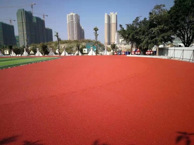 健康塑胶跑道优点,塑胶跑道最好的材料是什么